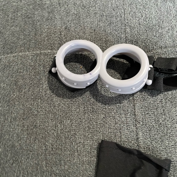 Minion costume size S - Picture 4 of 10